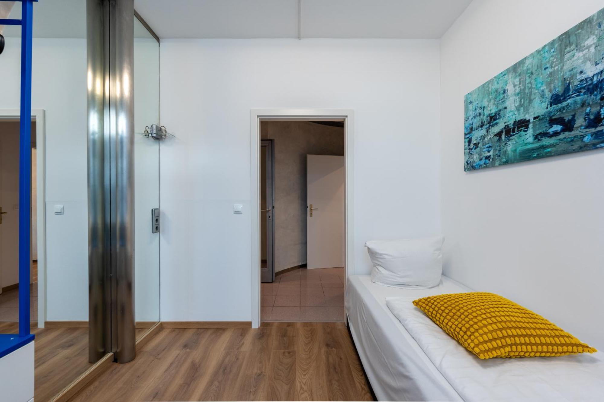 Big 7rms Loft, 1alocation Berlijn